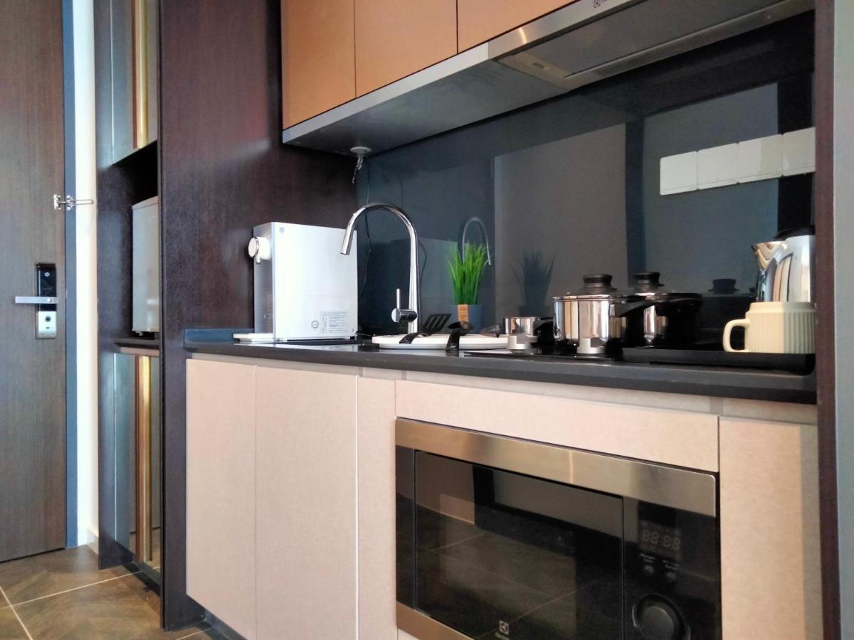 Scarletz Suites Klcc I Homebrickz Kuala Lumpur Dış mekan fotoğraf