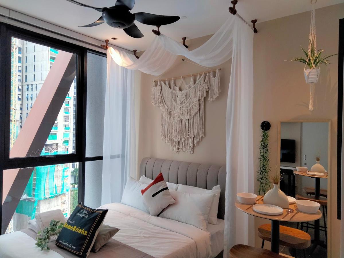 Scarletz Suites Klcc I Homebrickz Kuala Lumpur Dış mekan fotoğraf