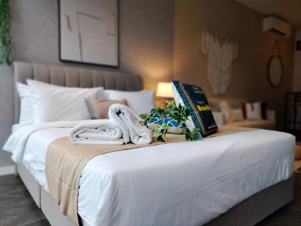 Scarletz Suites Klcc I Homebrickz Kuala Lumpur Dış mekan fotoğraf